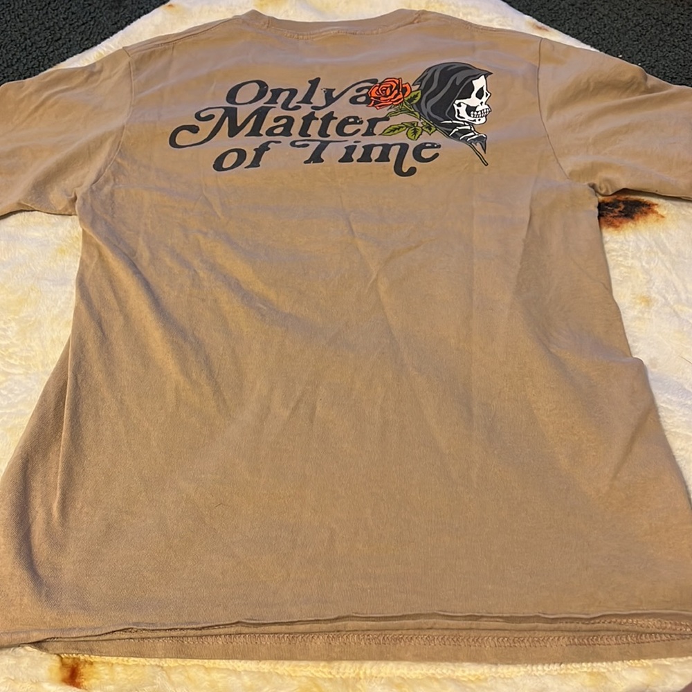 Oversized Primitive top - Picture 4 of 6